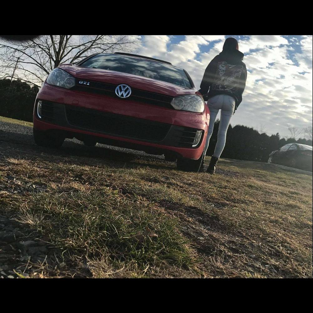 Meet your Posher, Sami